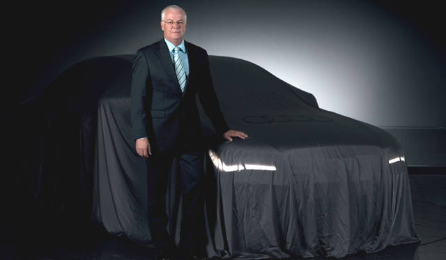 <em>Audi A8｜アウディ A8</em>