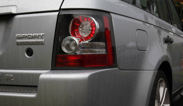 <b>RANGE ROVER｜レンジローバー</b>