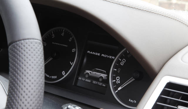 <b>RANGE ROVER｜レンジローバー</b>