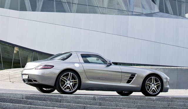 TOKYO MOTOR SHOW 2009｜東京モーターショー2009　MERCEDES BENZ／メルセデス・ベンツ「SLS AMG」