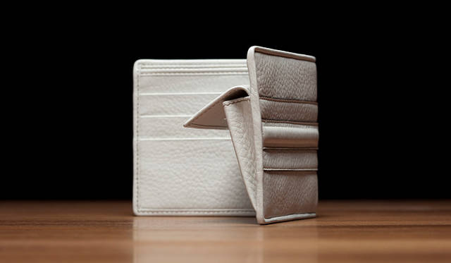 <b>GUCCI｜グッチ</b>  「レザーウェブ」コインパース 4万8300円