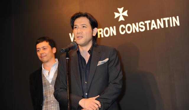 Vacheron Constantin｜ヴァシュロン・コンスタンタン／今回の作品製作への感想を語る、俳優の別所哲也氏。後ろにいるのは桐島ローランド氏。