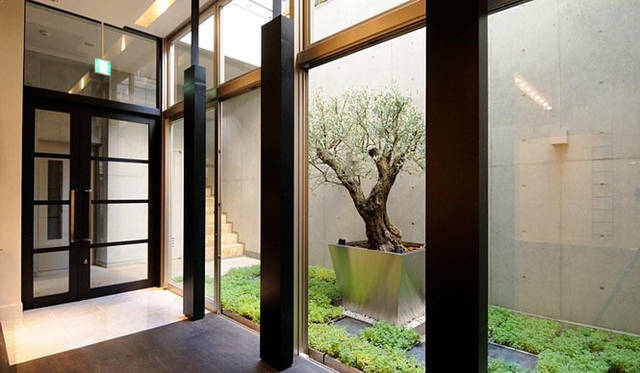 be my self （ビー マイ セルフ）│エントランス