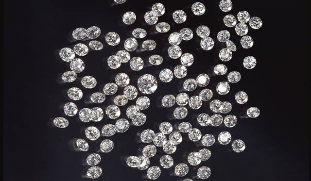 三原康裕的日本モノづくり｜MIHARAYASUHIRO × HUSAM × TASAKI