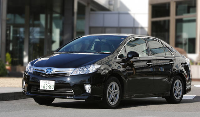 <em>TOYOTA SAI｜トヨタ・サイ</em>