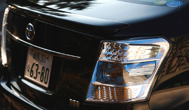 <em>TOYOTA SAI｜トヨタ・サイ</em>