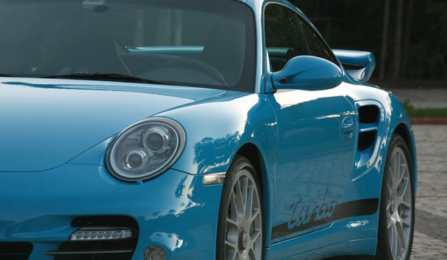 <em>PORSCHE 911 turbo｜ポルシェ 911 ターボ</em>