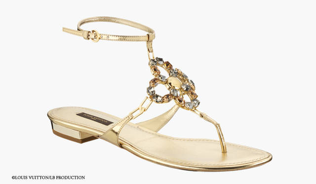 <b>LOUIS VUITTON</b>｜ルック アット ミー・ライン　フラット・トング [ヒールなし] 13万8600円（ルイ・ヴィトン／ルイ・ヴィトン カスタマーサービスセンター）