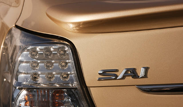 <b>TOYOTA SAI｜トヨタ・サイ</b>