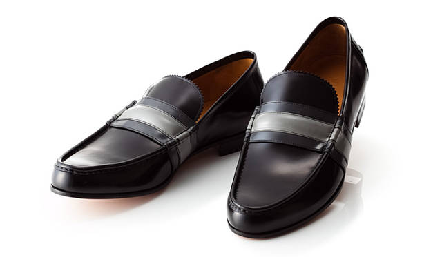 <b>GUCCI｜グッチ</b>　レザーウェブモカシンシューズ（ブラック） 7万6650円