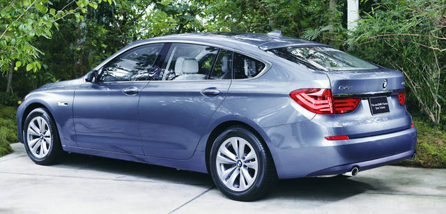 New BMW GRAN TURISMO｜ニュー BMW グランツーリスモ　セダンとクーペとSAV（スポーツアクティビティビークル）を融合させたかのような優美なエクステリア。