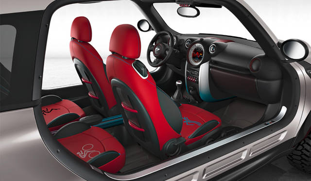 <em>MINI Beachcomber Concept｜MINI ビーチコマー コンセプト</em>