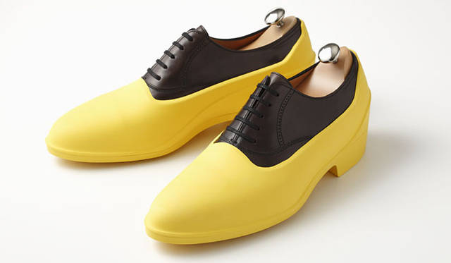 ジョン ロブ｜バルモラル・オーバーシューズ、PHILIP II 21万円（ジョン ロブ）