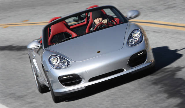 <em>PORSCHE BOXSTER SPYDER｜ポルシェ・ボクスター・スパイダー</em>