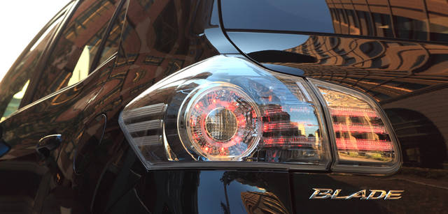 <em>TOYOTA BLADE｜トヨタ ブレイド</em>