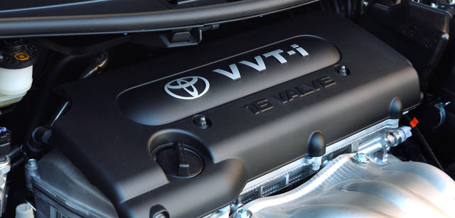 <em>TOYOTA BLADE｜トヨタ ブレイド</em>