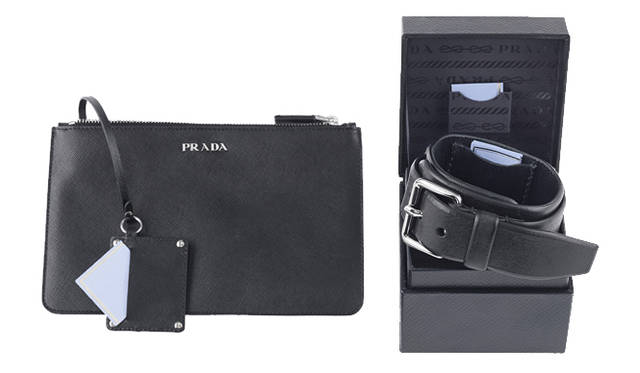 <strong>PRADA｜プラダ</strong><br />バレンタインデーギフトコレクション　（左）ポーチ　3万9900円　（右）ベルト　3万6750円　　以上予定価格