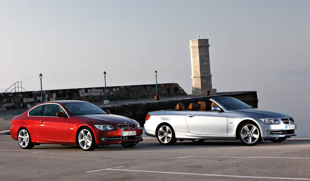<em>BMW 3 Series Coupe ＆ Convertible｜BMW 3シリーズ クーペ＆コンバーチブル</em>