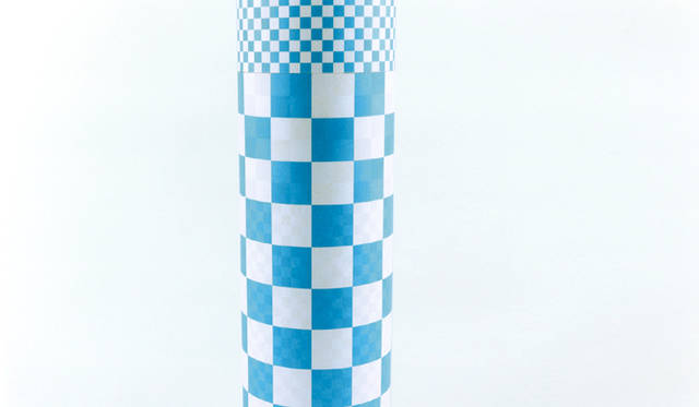 リビング・モティーフ｜かみの道具3 トクショクシコウ展｜菊地敦己（青）／My Tube