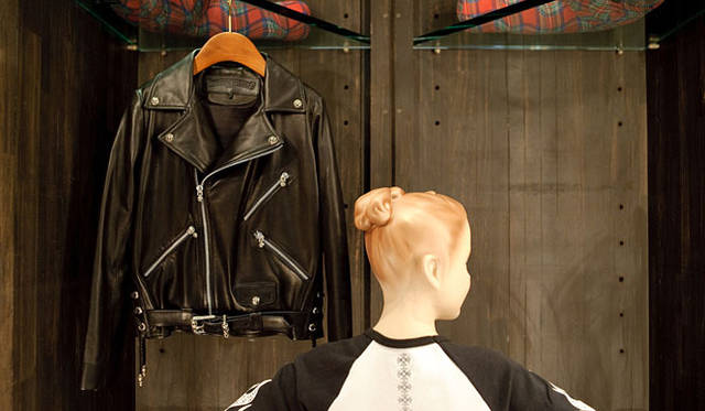 <b>CHROME HEARTS│クロムハーツ</b>　KIDS JACKET JJ DEAN (ダブルライダース） 49万1400円、KIDS JACKET RACING（シングルライダース） 43万3650円