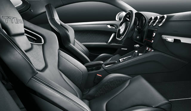 Audi TT RS Coupe｜アウディ TT RS クーペ