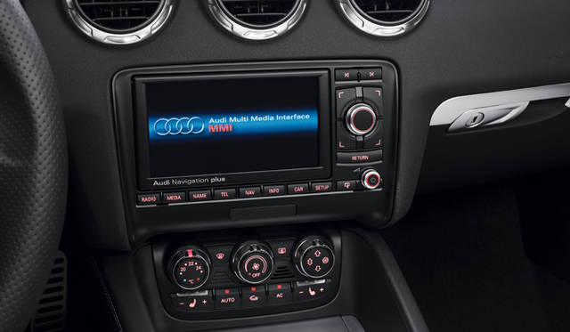 Audi TT RS Coupe｜アウディ TT RS クーペ