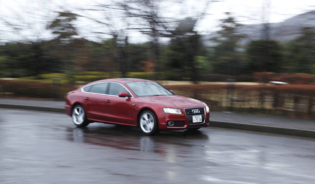 <em>Audi A5 SPORTSBACK｜アウディＡ５スポーツバック</em>
