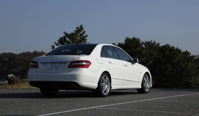 Mercedes-Benz E250CGI Blue Efficiency｜メルセデス・ベンツ E250CGI ブルーエフィシエンシー  