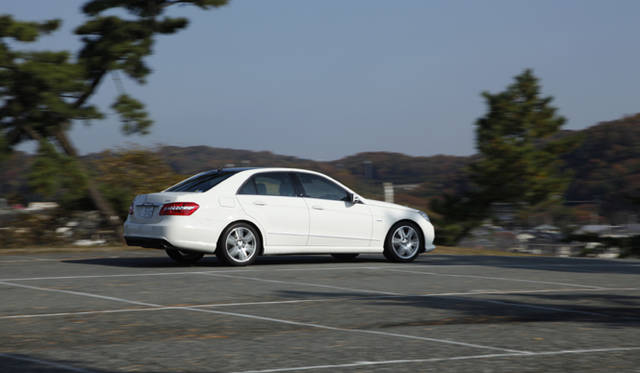 Mercedes-Benz E250CGI Blue Efficiency｜メルセデス・ベンツ E250CGI ブルーエフィシエンシー  