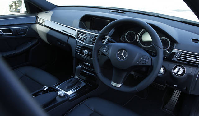 Mercedes-Benz E250CGI Blue Efficiency｜メルセデス・ベンツ E250CGI ブルーエフィシエンシー 