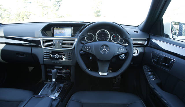 Mercedes-Benz E250CGI Blue Efficiency｜メルセデス・ベンツ E250CGI ブルーエフィシエンシー 