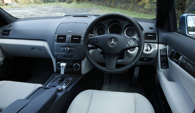 Mercedes-Benz C250CGI STATION WAGON Avantgarde｜メルセデス・ベンツ C250CGI ステーションワゴン アヴァンギャルド 