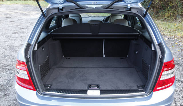 Mercedes-Benz C250CGI STATION WAGON Avantgarde｜メルセデス・ベンツ C250CGI ステーションワゴン アヴァンギャルド 