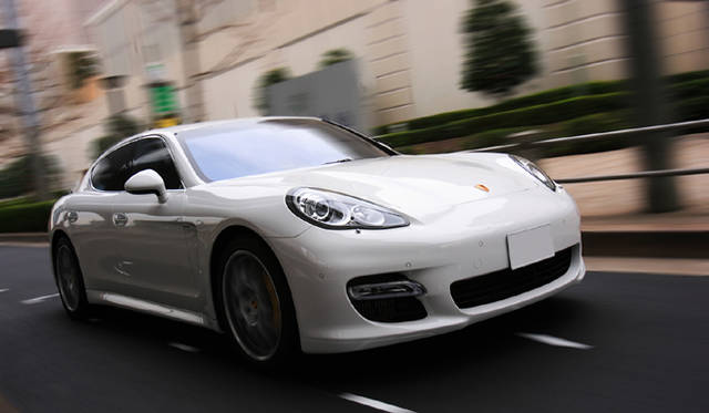 LONG TERM TEST｜日産GT-R スペックV 特別編 ポルシェ・パナメーラ