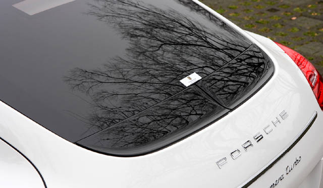 LONG TERM TEST｜日産GT-R スペックV 特別編 ポルシェ・パナメーラ