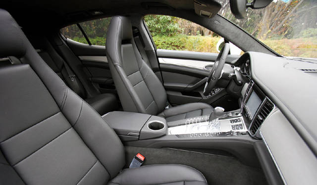 LONG TERM TEST｜日産GT-R スペックV 特別編 ポルシェ・パナメーラ