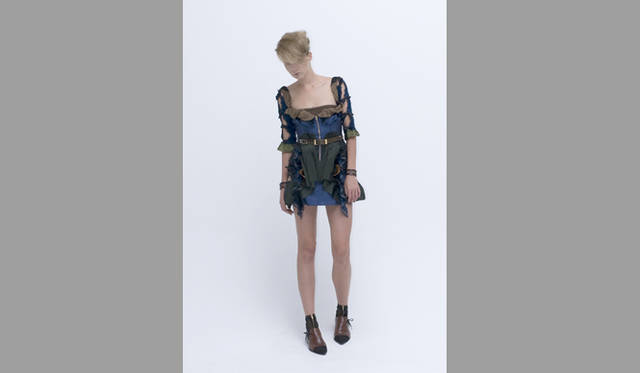 <br />2010年春夏コレクション──世界へ羽ばたく冒険者たち