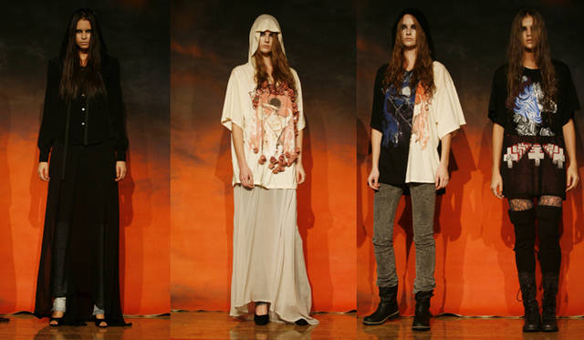 <strong>坂部三樹郎｜MIKIOSAKABE</strong><br />  10年春夏コレクション──リアルとモードが交差する、これぞ東京モードの真骨頂！