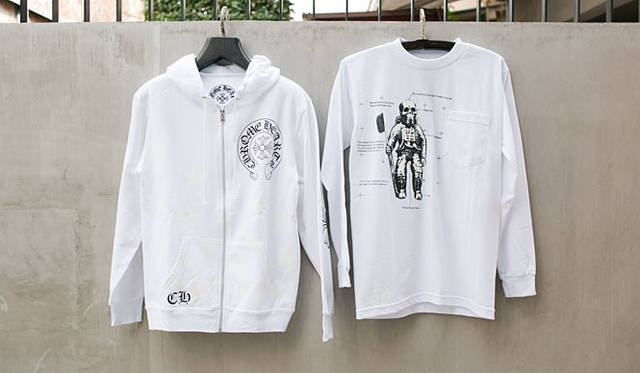 <b>CHROME HEARTS｜クロムハーツ</b>　アメリカンフラッグフーデッド 4万9350円、ロングスリーブTシャツ（キッズ、ウィメンズもあり） 1万2600円