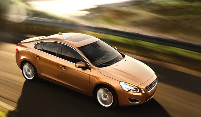 <b>VOLVO S60｜ボルボ S60</b>