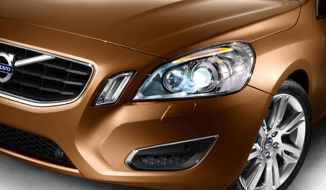 <b>VOLVO S60｜ボルボ S60</b>