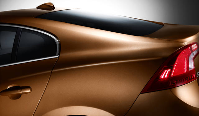 <b>VOLVO S60｜ボルボ S60</b>