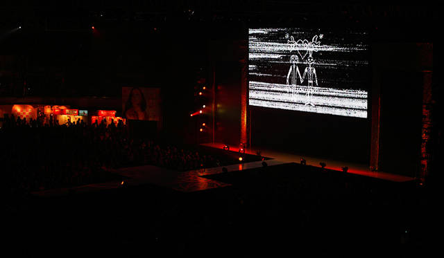 神戸コレクション2010SPRING/SUMMER│バーニーズ　ニューヨーク│I AM by AGYNESS DEYN for BARNEYS GREEN<br>