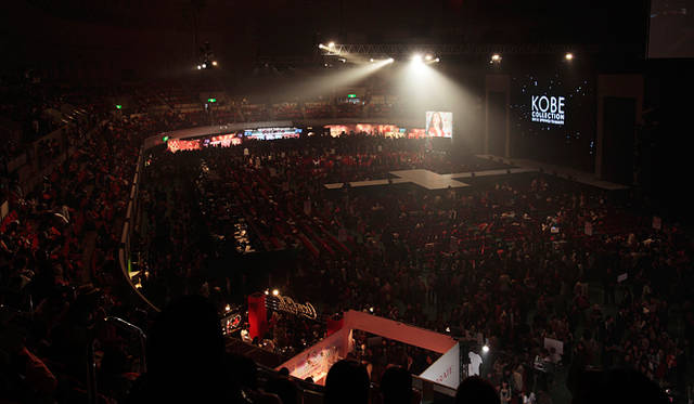 神戸コレクション2010SPRING/SUMMER│バーニーズ　ニューヨーク│I AM by AGYNESS DEYN for BARNEYS GREEN<br>