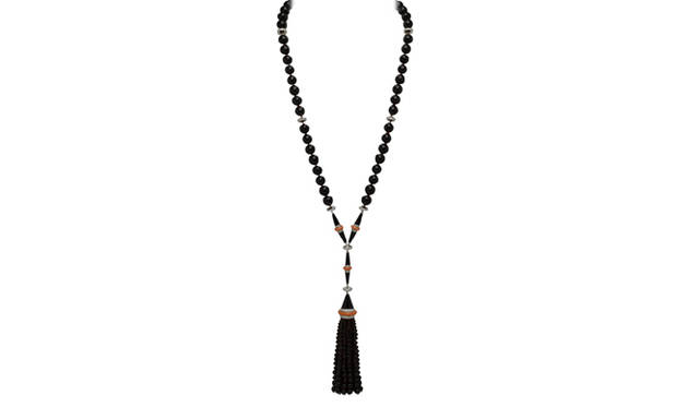 ヴァン クリーフ＆アーペル｜Van Cleef&Arpels|ハイジュエリーコレクション「Les Audacieuses（レ オダシューズ）」　エスフィリ ロングネックレス[オニキス×コーラル×ダイヤモンド]（参考商品）2488万5000円（税込予価）