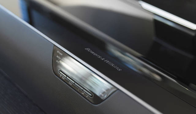 リビング・モティーフ｜「Bowers＆Wilkins」 のサラウンドシステム 「Panorama」