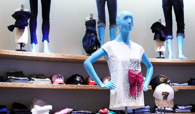 バーニーズ　ニューヨーク｜バーニーズ　ニューヨーク神戸店 2階