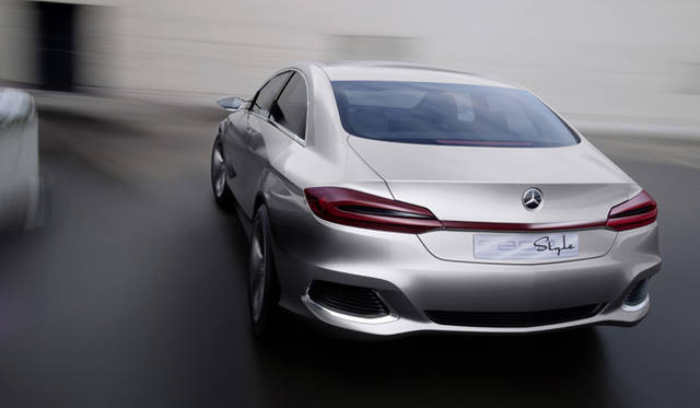 <b>Mercedes-BenzF800 Style｜メルセデス・ベンツ F800スタイル</b>