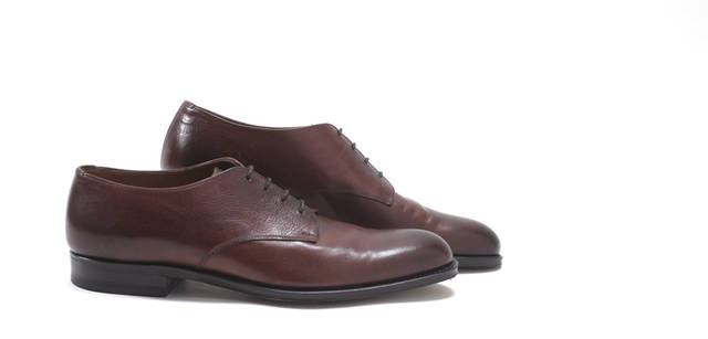 　シューズ 8万2950円