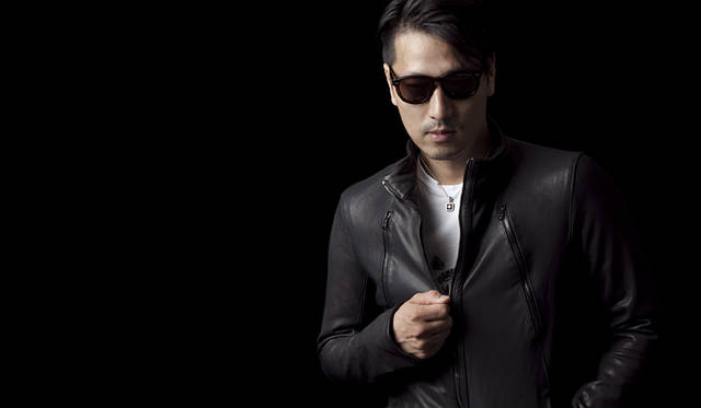 ESTNATION│エストネーション｜櫻井賢之が着る「Lat 40.8」<br>ライダースジャケット 7万9800円（ラムレザー / BLACK,GRAY / SIZE:46,48,50）